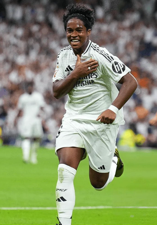 埃斯特旺與恩德里克：昔日隊友閃耀五大聯(lián)賽，今朝各展鋒芒