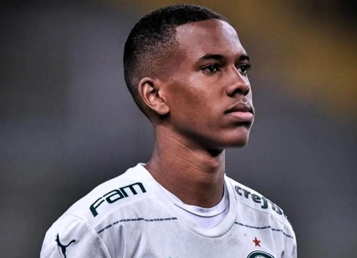 埃斯特旺與恩德里克：昔日隊友閃耀五大聯(lián)賽，今朝各展鋒芒